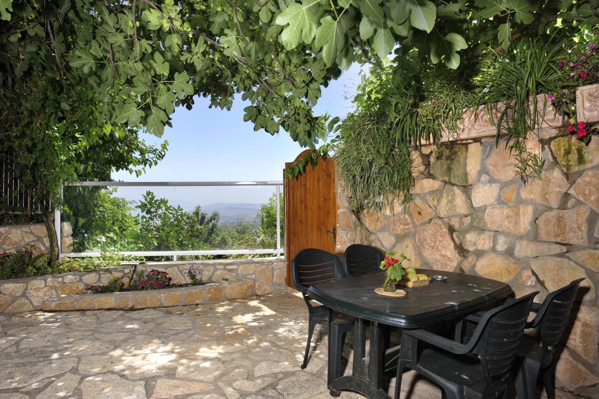 Ohn-Bar Guesthouse Amirim Dış mekan fotoğraf