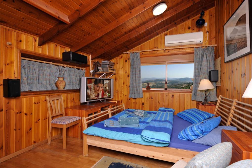 Ohn-Bar Guesthouse Amirim Oda fotoğraf